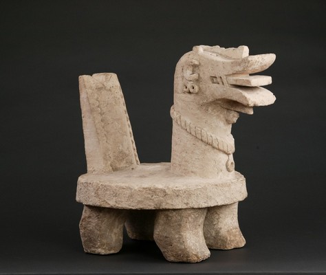 INDO513: Nias Osa-Osa stone seat